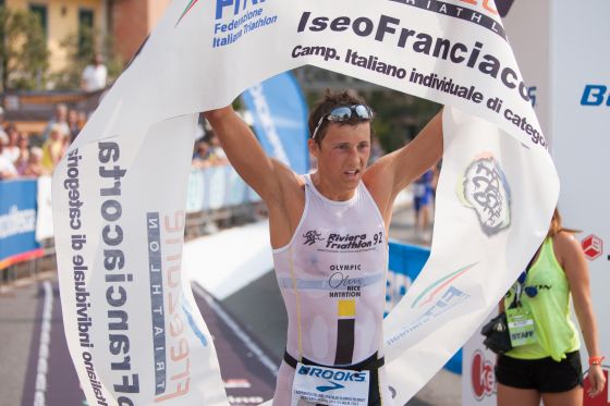 Rodolphe Von Berg vince il Triathlon Olimpico di Iseo