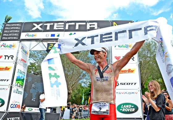 Conrad Stoltz vince l'XTERRA Abruzzo 2013 (foto Giuseppe Cantelmi)