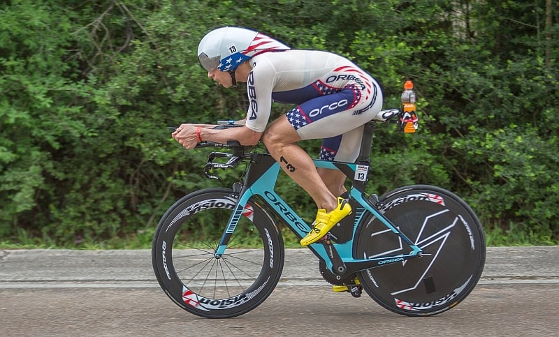 Pazzesco lo statunitense Andrew Starykowicz in sella nei 176K bike dell'Ironman Texas: 4:01:14!