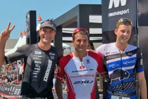L'ironman neozelandese Terenzo Bozzone, all'Ironman 70.3 Bariloche, ha preceduto al traguardo l'austriaco Michael Weiss e l'americano Rodolphe Von Berg