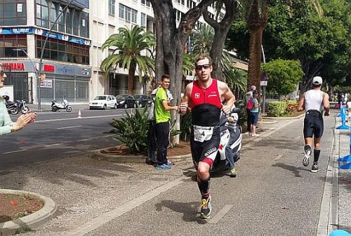 Davide Rossetti vince il Santa Cruz Tenerife Triathlon dell'8 marzo 2015