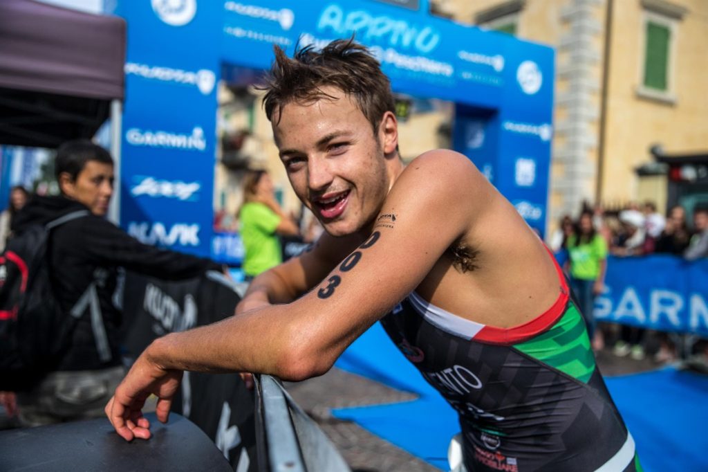 Il giovane talento del Triathlon 7C Franco Pesavento vince il triathlon olimpico al Kuota TriO Peschiera 2017