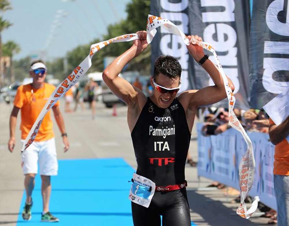 Michelangelo Parmigiani (Triathlon Team Riccione TTR) si aggiudica il 3° Triathlon Olimpico Albatour (Foto ©Stefano Galassi).