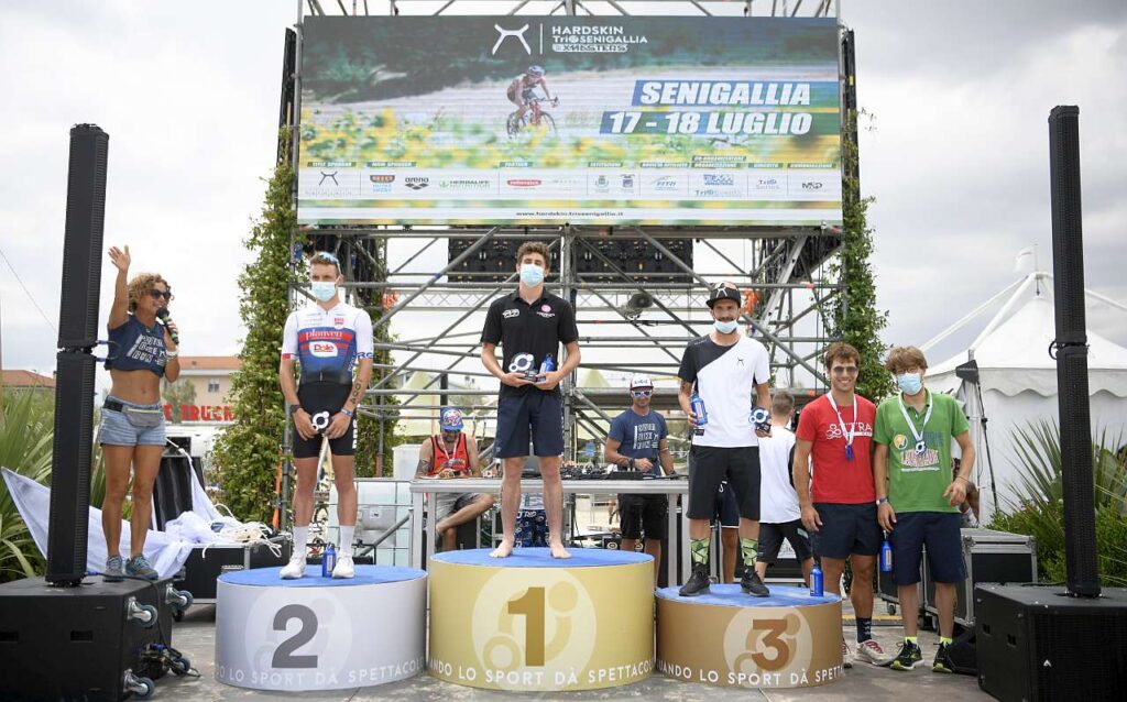 Hardskin TriO Senigallia 2021, il podio del duathlon sprint maschile di domenica 18 luglio (Foto: Matteo Oltrabella)