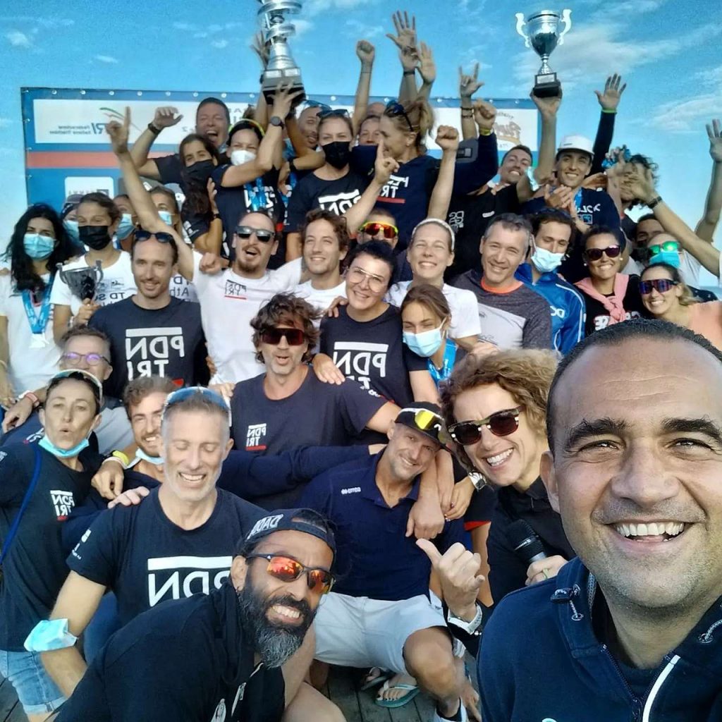 La festa del Thermae Sport Padova Nuoto Triathlon, il team che vince la classifica generale della Coppa Crono 2021