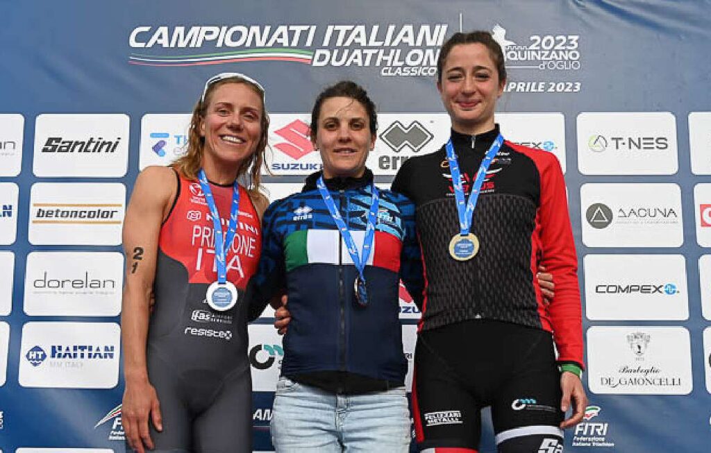 Campionati Italiani Duathlon Classico 2023, 16 aprile, Quinzano d'Oglio, podio Assoluto femminile: vince Marta Bernardi (Foto: Tiziano Ballabio / FITri)