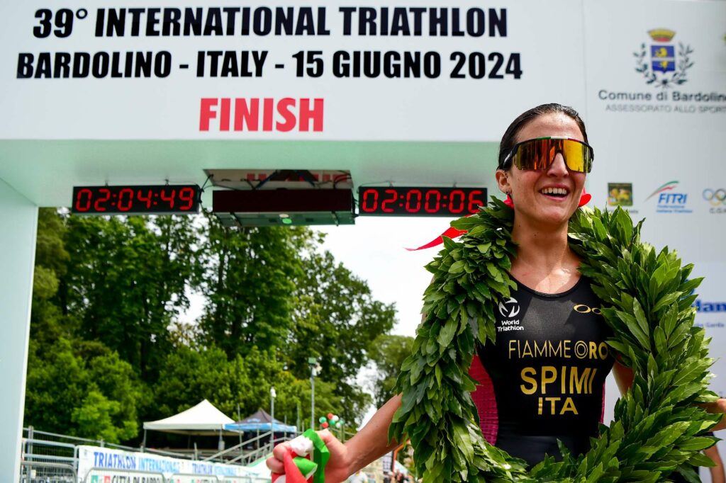 Sharon Spimi vince il 39° Triathlon Internazionale di Bardolino (Foto Martina Folco Zambelli HLM Photo)